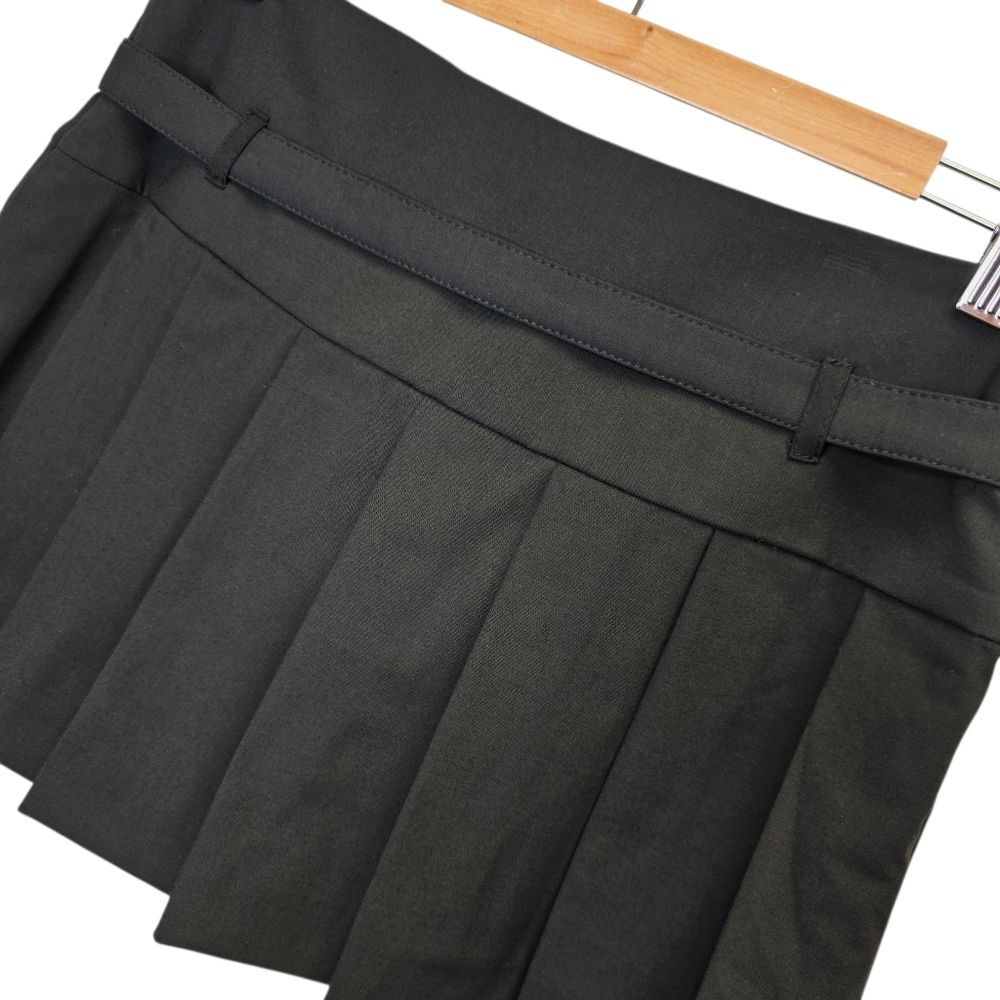 NWT Zara Womens M Box Pleated A-Line Belt Buckled Mini Skort 3067/538/800 Black - Picture 8 of 15